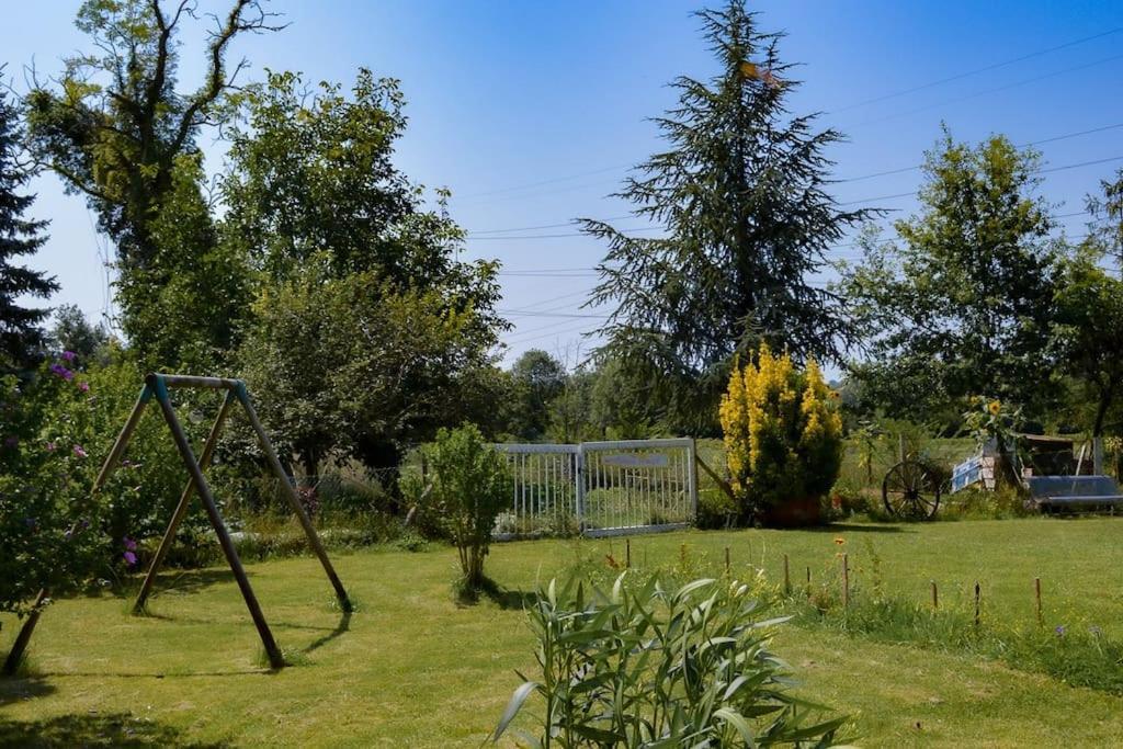 Gite A La Ferme Chaleureux Daire Civrac-de-Blaye Dış mekan fotoğraf